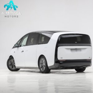 Li Auto MEGA Home