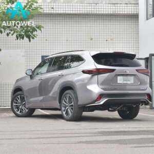 FAW Toyota Crown Kluger 2.5L HEV 4WD Premium Edition