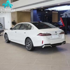 BMW i5 eDrive 35 L M Sport Package