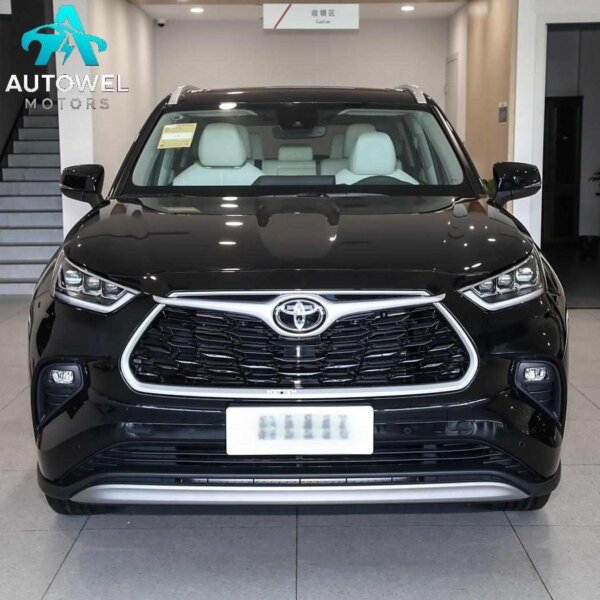 GAC Toyota Highlander 2.5L 2WD Premium Edition 7-Seater