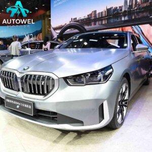 BMW i5 xDrive 50L Luxury Package