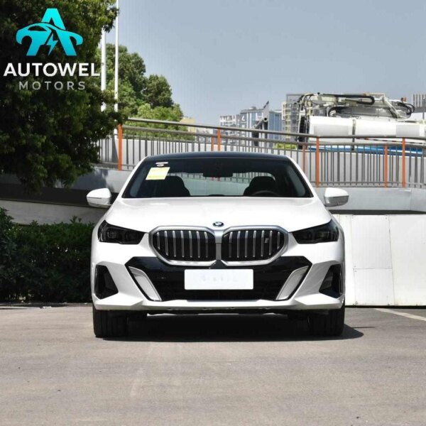 BMW i5 xDrive 50L M Sport Package