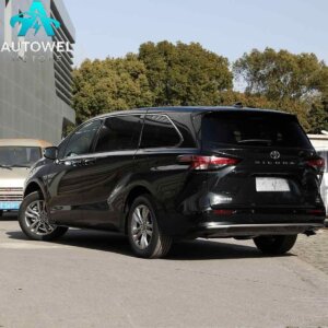 GAC Toyota Sienna 2.5L Luxury Welfare Edition