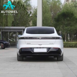 Dongfeng eπ007 2025 Pure Electric 565 4WD Max Navigation Edition