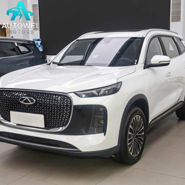 CHERY Tiggo 8 PLUS C - DM 2025 1.5T 116KM Premium 7 - seater