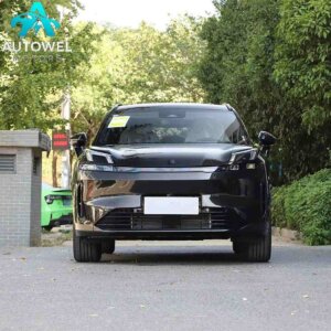 Lynk & Co 08 EM - P 245km Ultra - Long Range Pro
