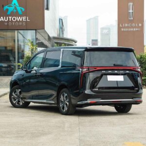 SAIC Maxus D9 Long Range Grassland Seven - Seater Edition