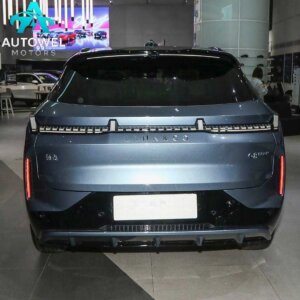 Lynk & Co 08 EM - P 120km Long Range Halo