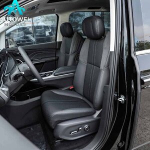 SAIC Maxus D9 Long Range Grassland Seven - Seater Edition