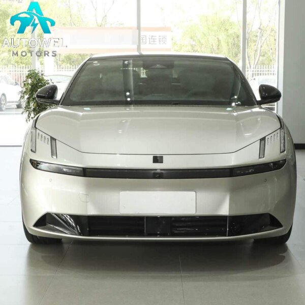 Lynk & Co Z10 702 km All - wheel drive Halo