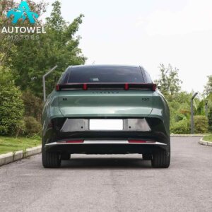 Lynk & Co Z20 430km Rear - wheel drive Pro