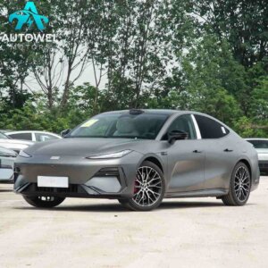 Geely Galaxy E8 620KM 4WD Star Ship